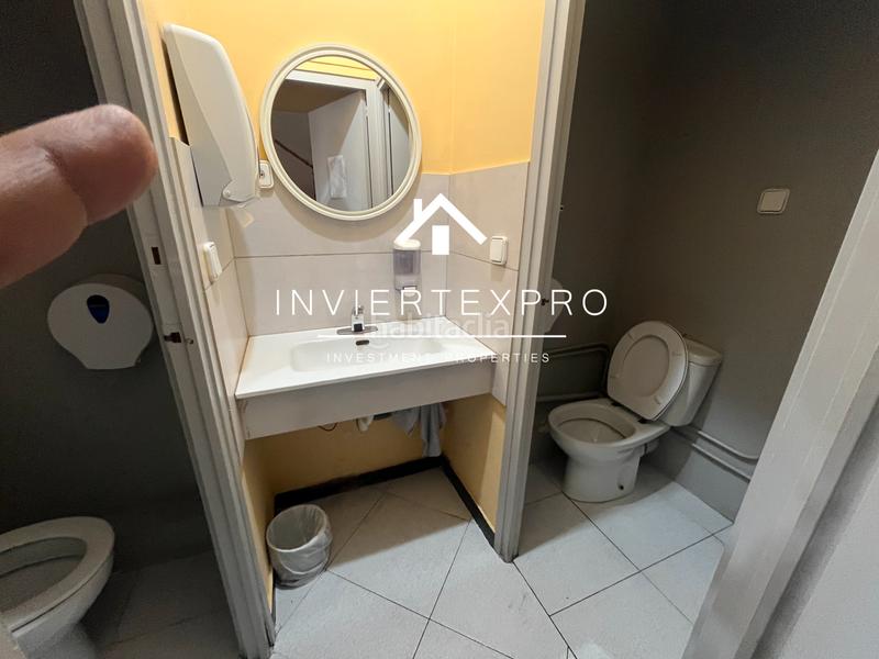 Foto bd65897c-085d-48c2-9410-424621272150. Transfer business premise with heating in Centre-Eixample-Can Llobet Barberà del Vallès