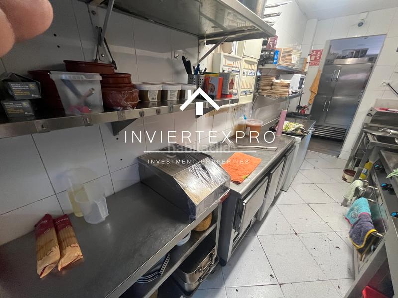 Foto cde9a253-5df3-48b9-87fe-381fef093c45. Traspàs local comercial amb calefacció a Centre-Eixample-Can Llobet Barberà del Vallès