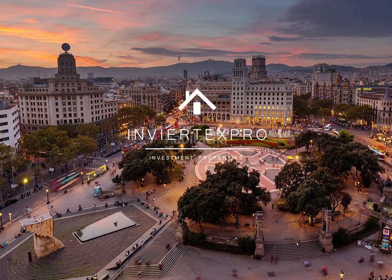 Foto 1bfec70a-7c9b-4a31-bdd5-f38473c1f604. Pas-de-porte local commercial dans Gòtic Barcelona