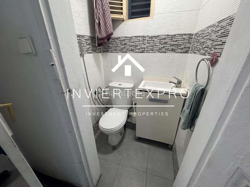 Foto fef3be18-fa0a-4c9d-aba1-612e8e42d36a. Appartamento in Raval Barcelona