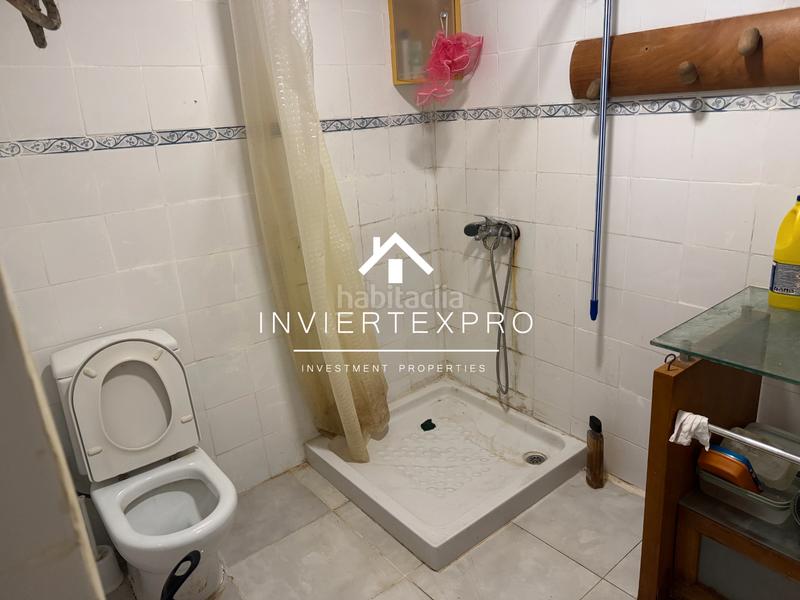 Foto 40fcfb87-53b3-4a3b-a798-6ea68eec1893. Local comercial a Raval Barcelona