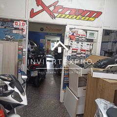 Traspaso Local Comercial  Carrer de paco mutlló. Se ofrece el traspaso de un taller de motos en pleno funcionamie