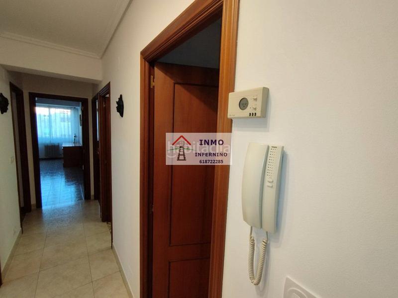 Foto a24861d0-02a6-44fa-b022-ee3233e6c9cb. Lloguer pis amb calefacció a Fajardo Ferrol