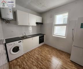 Affitto Appartamento in Ferrol Vello - Puerto. Piso en alquiler en centro, 3 dormitorios.