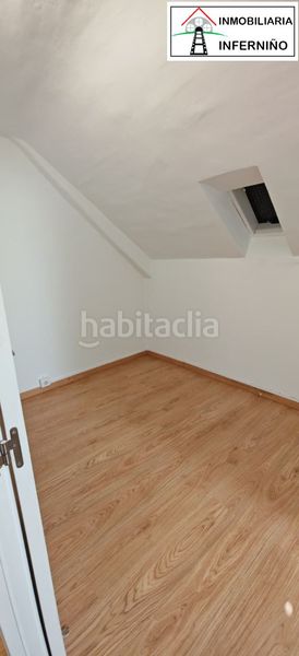 Foto 7acf9393-d012-44a7-9e30-678b7fcacdcd. Edifici a Porta Nova Ferrol