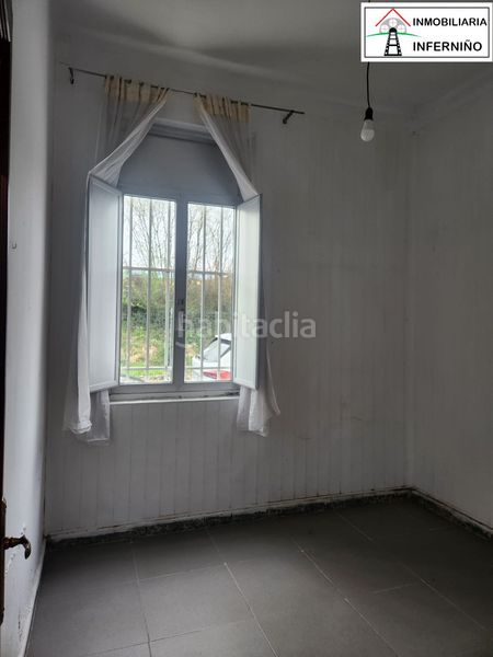 Foto c767516f-ff30-4c67-9c68-cf3b61225537. Edifici a Porta Nova Ferrol