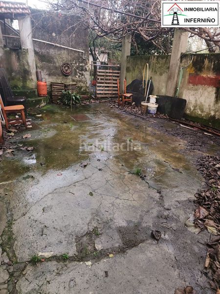Foto fd29d5f1-cc8f-4abc-81df-d786623ec496. Edifici a Porta Nova Ferrol