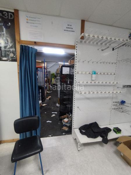 Foto 07449336-a3e4-4bec-904e-21f8496eec9c. Locale commerciale in Porta Nova Ferrol