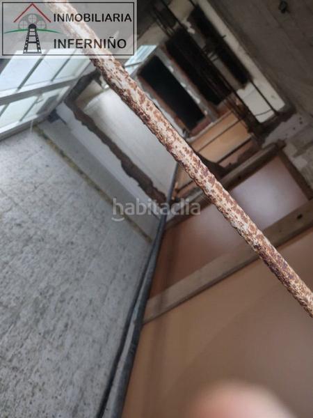 Foto 45e11a62-6af5-4f15-a4af-9f4339dd5f46. Edifici a Centro Ferrol