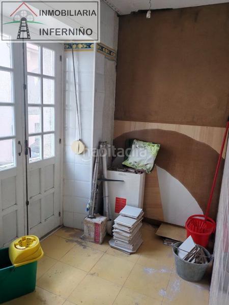 Foto a519c74d-a336-4b1e-90dc-dbf3756728f5. Edifici a Centro Ferrol