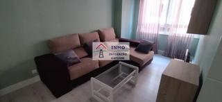 Miete Etagenwohnung in Porta Nova. Piso en alquiler en inferniño, 3 dormitorios.