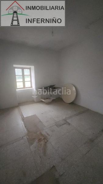 Foto 1e15a463-9920-4e4a-894e-946bfa34d186. Haus mit parking in Valdoviño