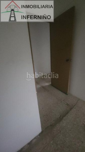 Foto b46ec4ca-c9a5-4903-9ad1-ce914cc54034. Haus mit parking in Valdoviño