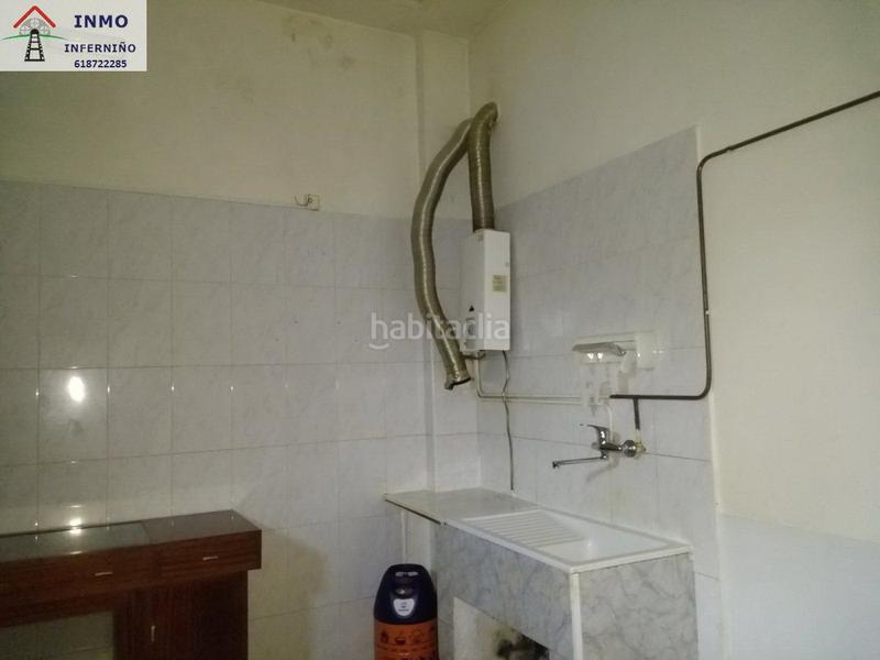 Foto b66ee3c4-51b3-48bf-bc7b-a2a22fb3d18c. Lloguer local comercial a Centro Ferrol