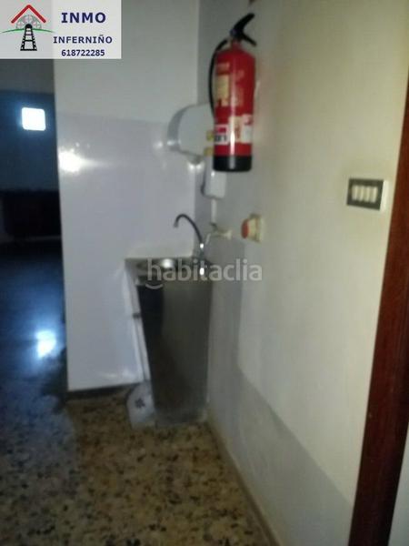 Foto 909f84e4-bf2d-4f89-bd54-ba1e9a0ffaf0. Location local commercial dans Centro Ferrol