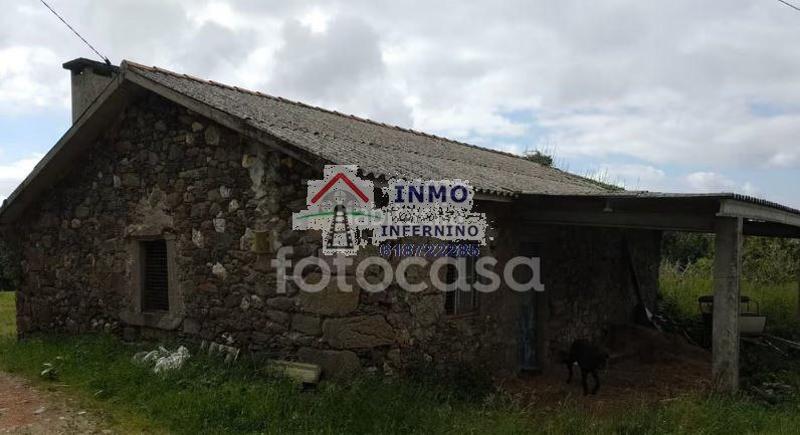 Foto 22135ece-8c33-45a9-b4ab-e552e8d6c110. Casa  en venta en pazos, 3 dormitorios. en A Malata - Catabois - Ciudad Jardín Ferrol