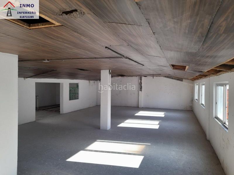 Foto 411f1218-81a4-462f-9091-95df2803423c. Locale commerciale in Porta Nova Ferrol