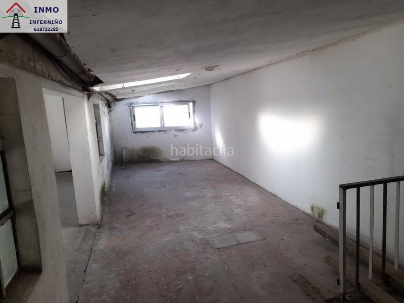 Foto f479ad29-8cc7-4f34-ac52-273bbe440c6b. Locale commerciale in Porta Nova Ferrol