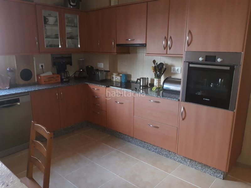 Foto 3b8754e2-9d93-4974-8256-4ff32f3d305a. Dúplex amb calefacció aparcament a A Malata - Catabois - Ciudad Jardín Ferrol