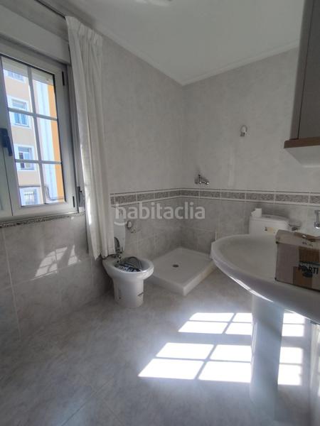 Foto d9bd08f6-9025-4890-baa1-1b786a52cbe8. Casa in Alto del Castaño Narón