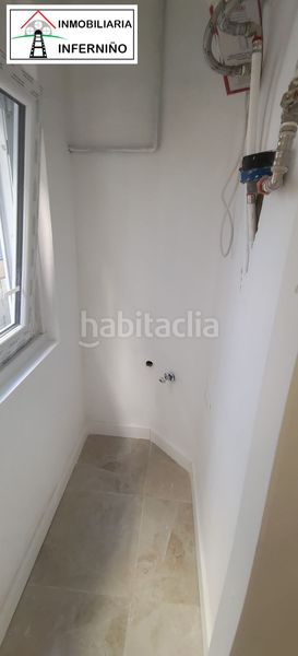 Foto 0cf36163-3b16-46fa-a600-e6413ec5db38. Rent flat in Centro Ferrol