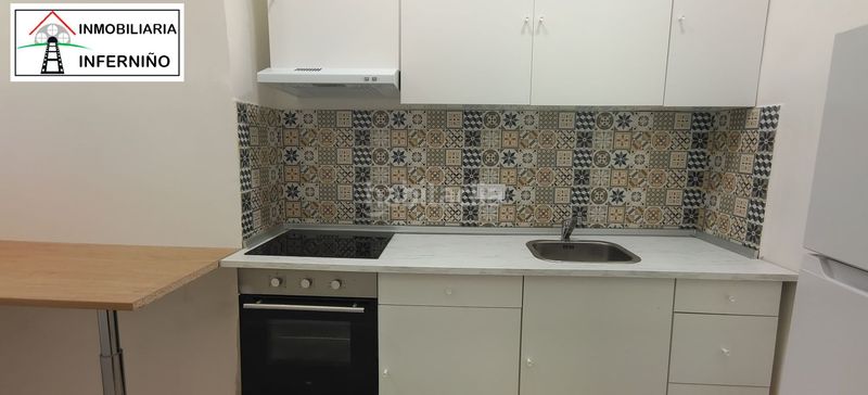 Foto 1e971c26-fbbb-48c7-8df2-60b5aebd9cc8. Rent flat in Centro Ferrol