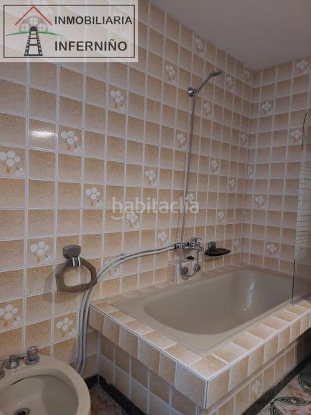 Foto c8d933e0-10a3-47e4-8d39-de3d8730af09. Piso  en venta en inferniño, 3 dormitorios. en Ferrol