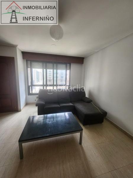 Foto 5b2503db-73f7-466c-9fe0-7b8d5c95d9a8. Location appartement avec chauffage parking dans Plaza de España Ferrol