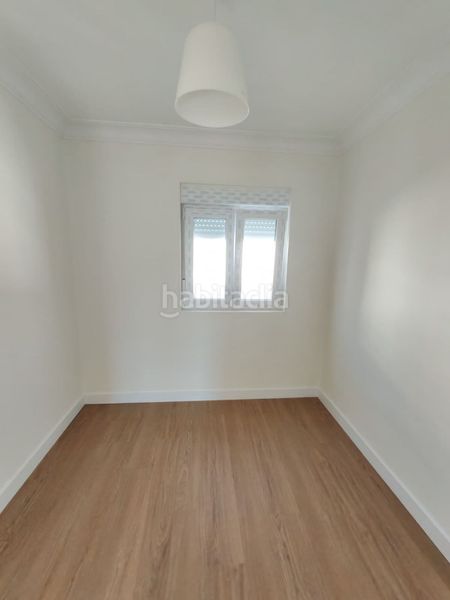 Foto a7291dfb-9d02-4d19-b537-f0a236faa322. Pis a Porta Nova Ferrol