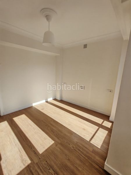Foto c24407bc-98ff-4d44-af1b-b6c083830d7e. Pis a Porta Nova Ferrol