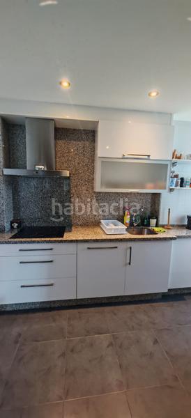 Foto beedffec-6b82-42ea-a4a4-98604e30bfb6. Etagenwohnung mit heizung in Caranza Ferrol