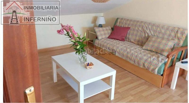 Foto b880f5c9-6fd5-457f-9b22-3f723a3a584c. Rent penthouse in Centro Ferrol