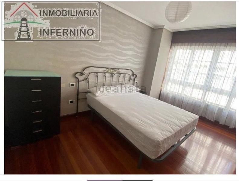 Foto 28c2d699-1f09-4315-ab08-12b70a1bfc8a. Alquiler piso  en alquiler en Centro, 3 dormitorios. en Ferrol