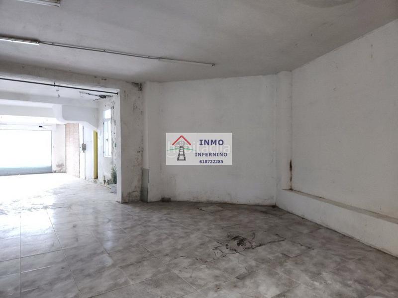 Foto 41fb0a2a-edf4-477f-994b-6b14c777c5c7. Lloguer local comercial a Plaza de España Ferrol