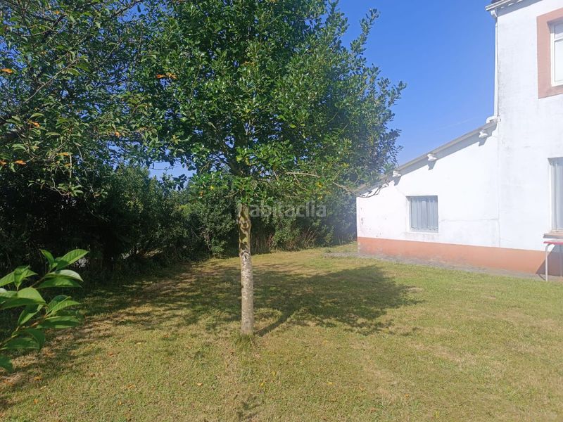 Foto 0ded3ac9-e4d7-44cf-9019-cb2fa2c026d7. Casa amb aparcament a A Malata - Catabois - Ciudad Jardín Ferrol