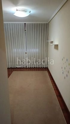 Foto 9c6bc87b-75a9-43cc-bab1-823cd253413f. Appartamento con riscaldamento parcheggio in Alto del Castaño Narón