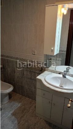 Foto f74fcc8d-de10-4b26-ada6-961fa3a5d678. Appartamento con riscaldamento parcheggio in Alto del Castaño Narón