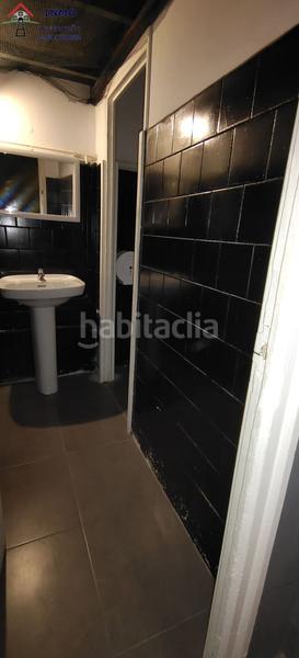 Foto c0c00755-6d52-400e-8d0c-150e0c69e844. Local comercial local com. en venta en Centro. en Ferrol
