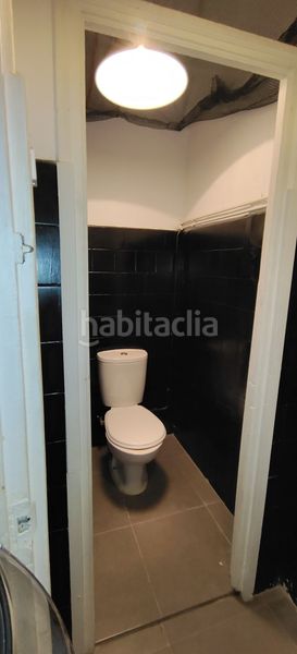 Foto c3e76d49-77de-4a2c-92df-636f3b18445b. Local comercial a Centro Ferrol