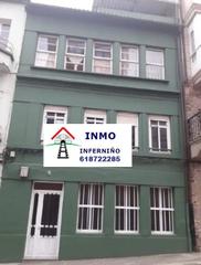Edifici en Centro. Edificio en venta en ferrol, 6 dormitorios.