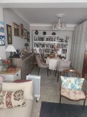 Etagenwohnung in Plaza de España. Piso en venta en inferniño, 2 dormitorios.