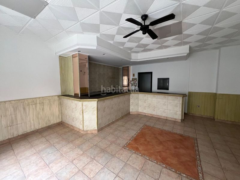 Foto c28dde81-681d-4ae9-af91-2e3f91c5674e. Local comercial a Porta Nova Ferrol