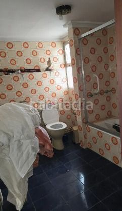 Foto 6b22de4d-0c86-47df-b895-7ab6138baed9. Pis a Neda