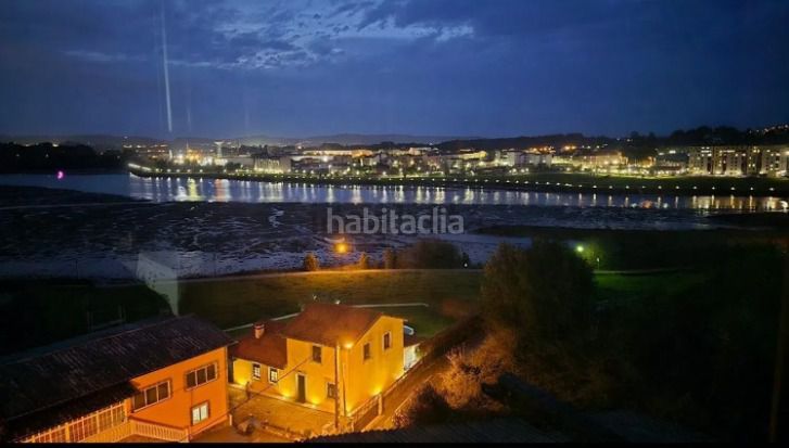 Foto cf130780-ad5d-49f1-9e07-d55d1fb3ce91. Pis a Neda