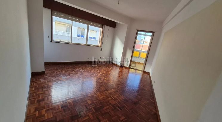 Foto 7a241295-7c44-4028-946f-b6e865cab7a6. Flat in Zona Ultramar Ferrol