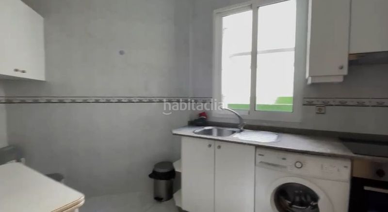 Foto 980fa140-e39a-41d3-a0eb-03137b18dfe4. Rent flat in Plaza de España Ferrol