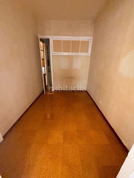 Foto f7bb3edc-4aec-4f6a-8d41-6f65f2cd2f2f. Pis a Centro Ferrol