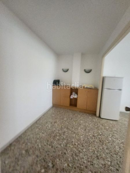 Foto f8af192a-4da7-4cbb-93d0-f34a1ed91514. Edifici a O Feal - Xubia Narón