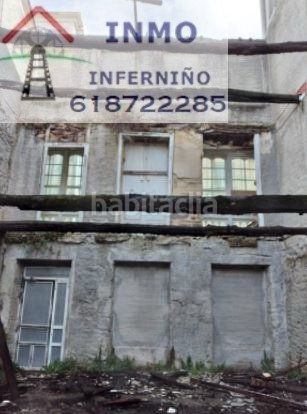 Foto db835c62-d88e-4e95-b8db-7bb57bfbd016. Edifici a Ferrol vello - puerto Ferrol