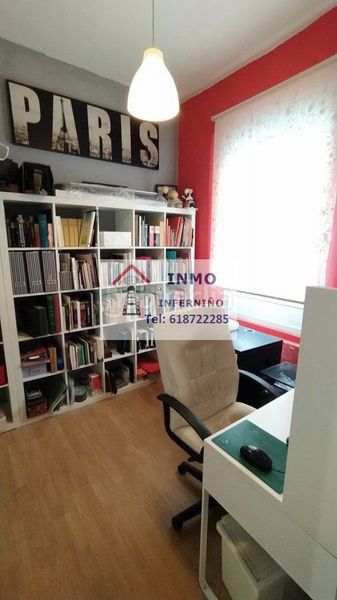 Foto 305702f8-1341-4380-a44d-356aa11c0723. Casa a Porta Nova Ferrol